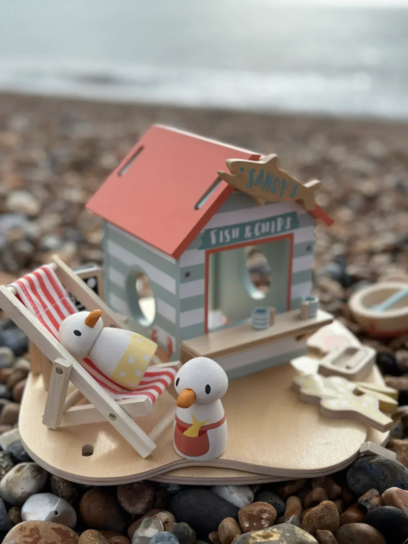 Wooden Beach Hut Play Set