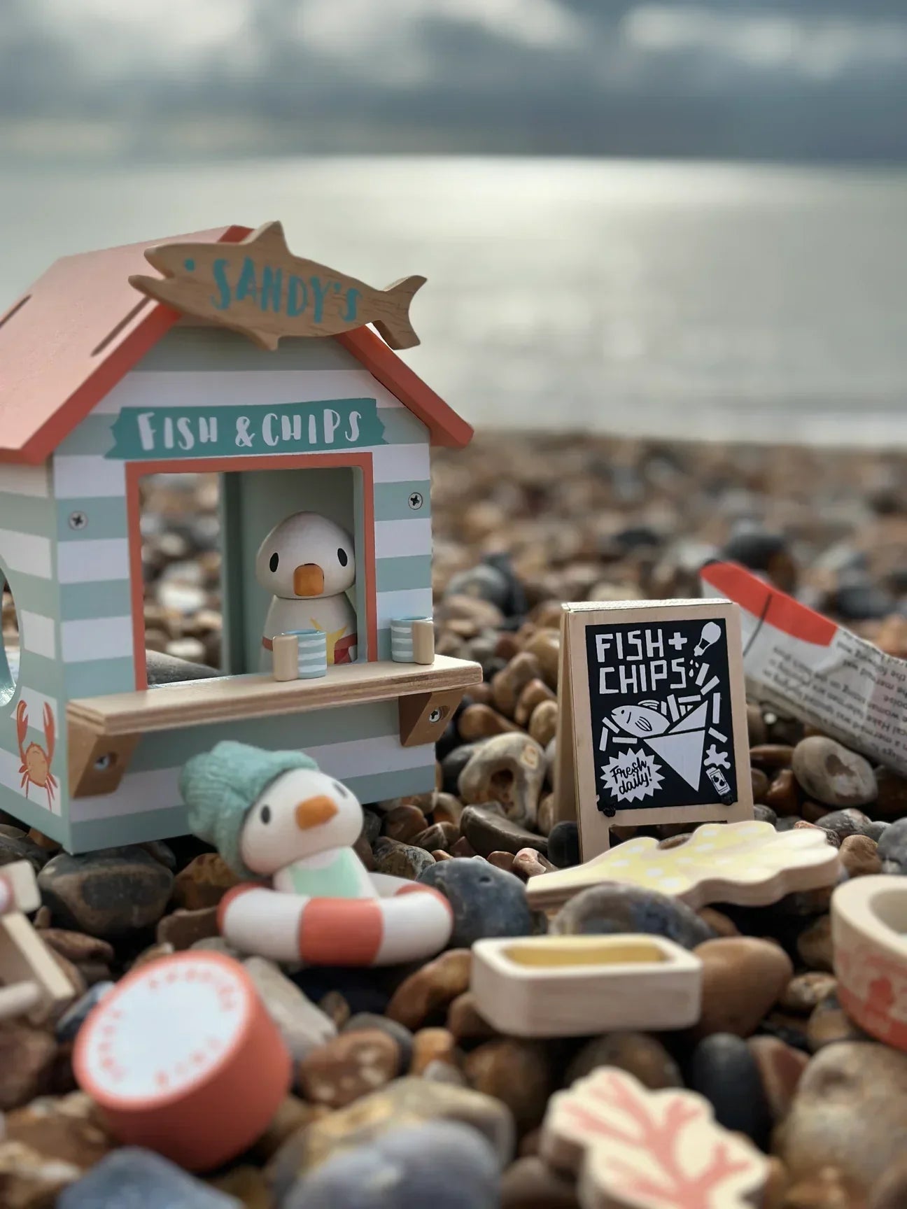 Wooden Beach Hut Play Set