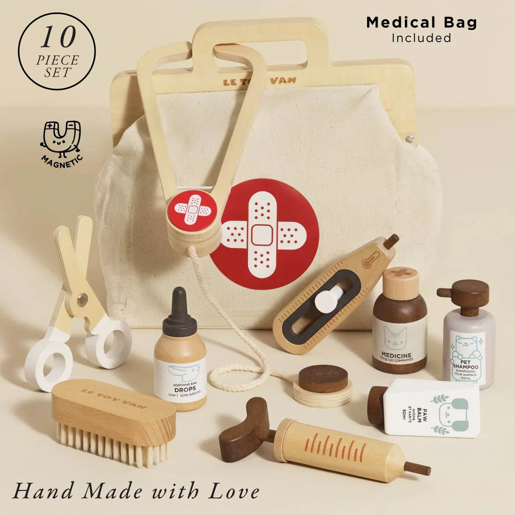 Wooden Animal Vet Set