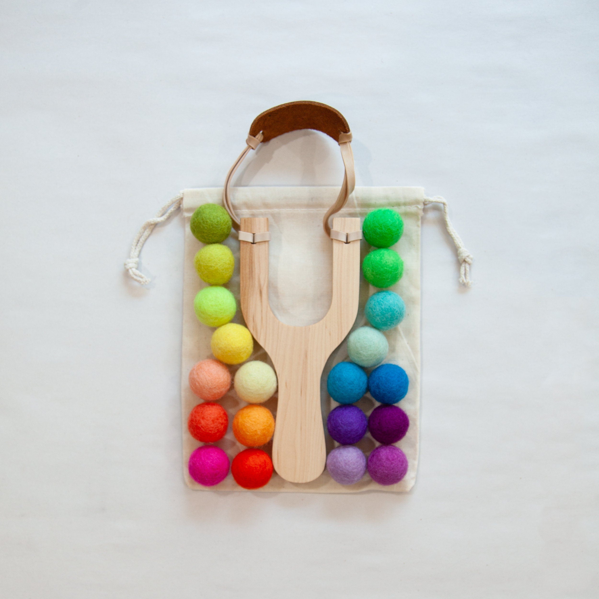 Wooden Toy Slingshot with Felt Balls