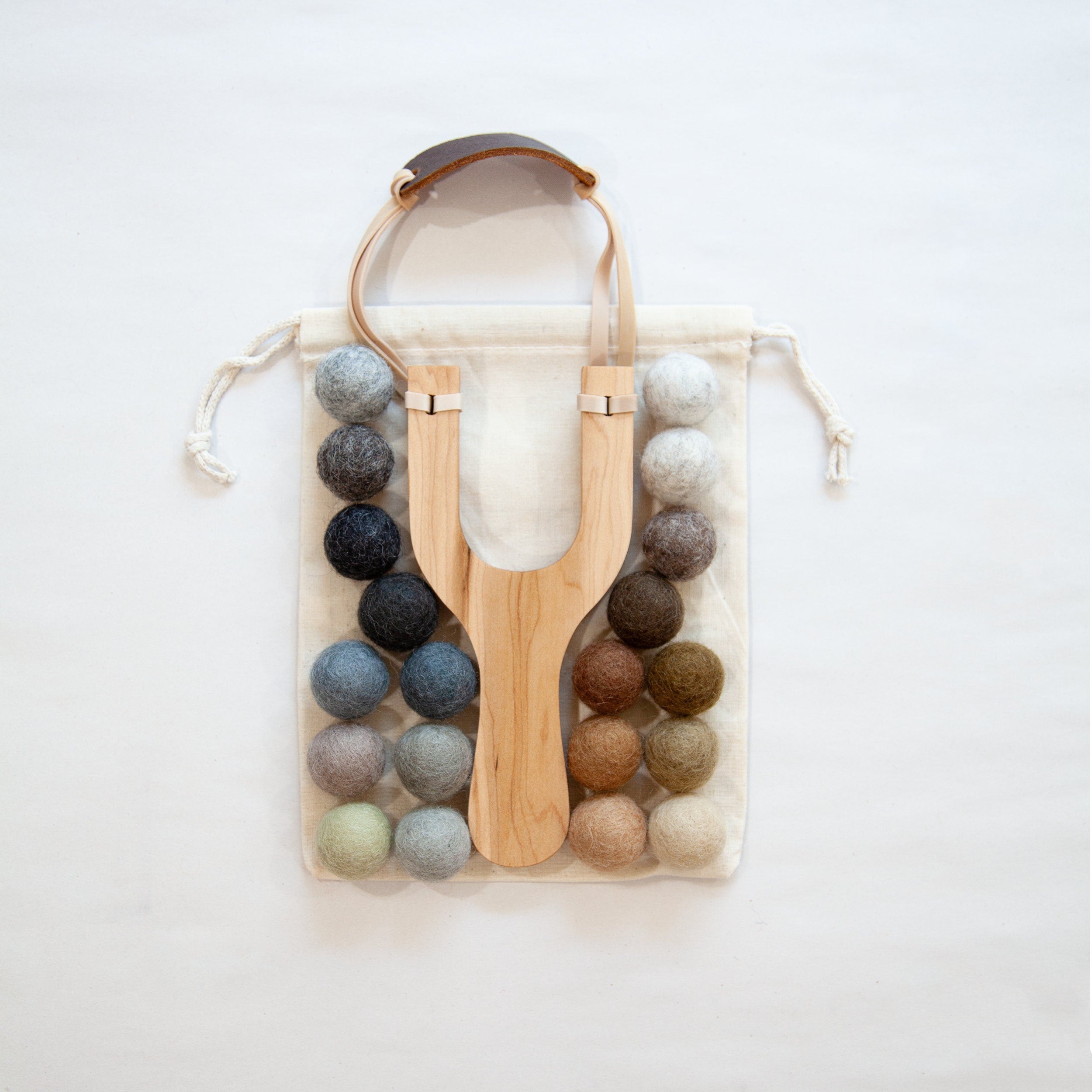 Wooden Toy Slingshot with Felt Balls